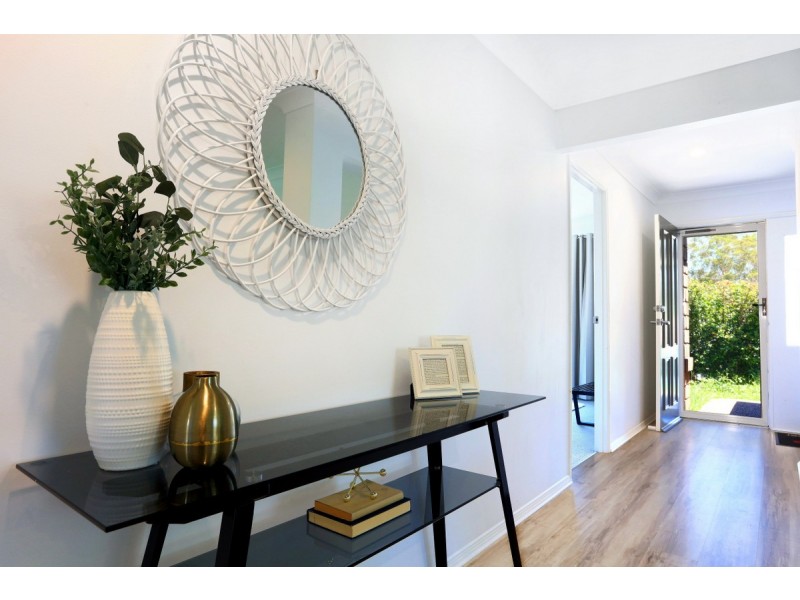 5 Orion Court, Molendinar QLD 4214