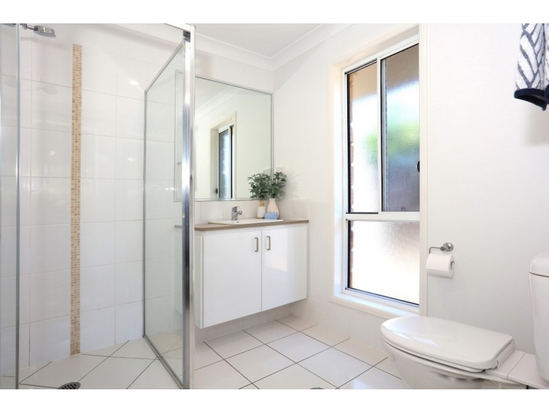 5 Orion Court, Molendinar QLD 4214