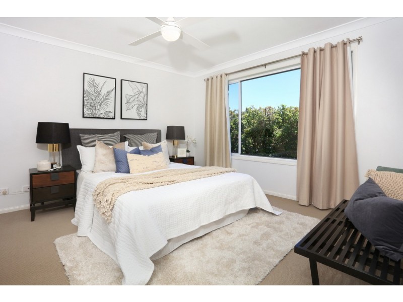 5 Orion Court, Molendinar QLD 4214