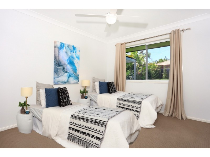 5 Orion Court, Molendinar QLD 4214