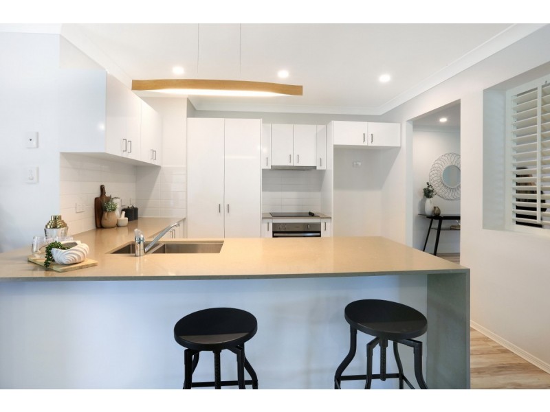 5 Orion Court, Molendinar QLD 4214