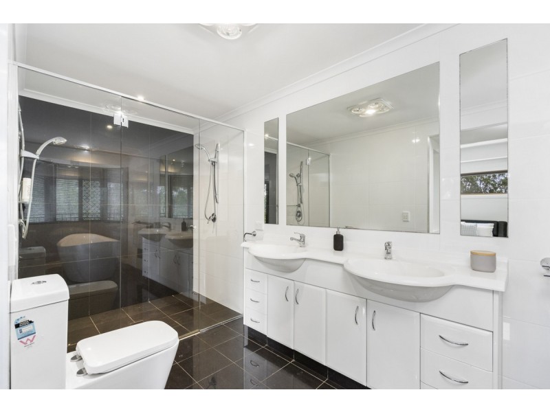 146 Monaro Road, Mudgeeraba QLD 4213