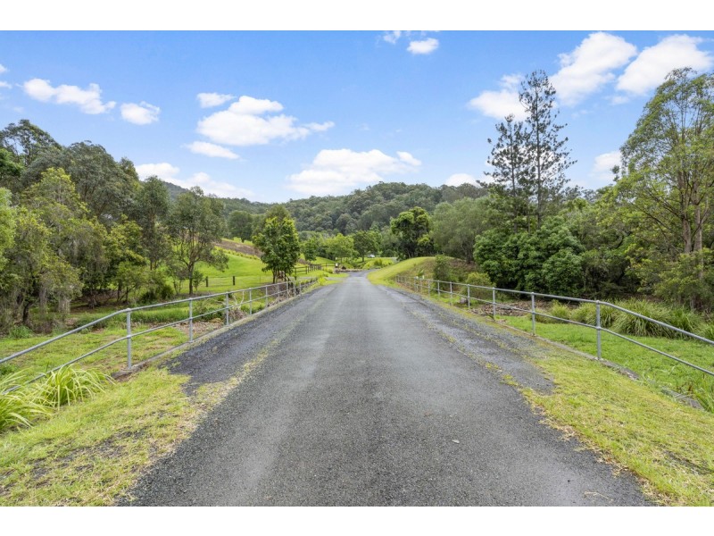 26A Boogard Place, Clagiraba QLD 4211