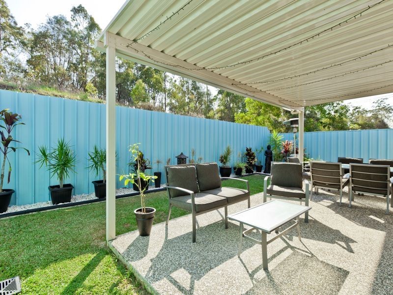 2/14 Pilar Court, Molendinar QLD 4214