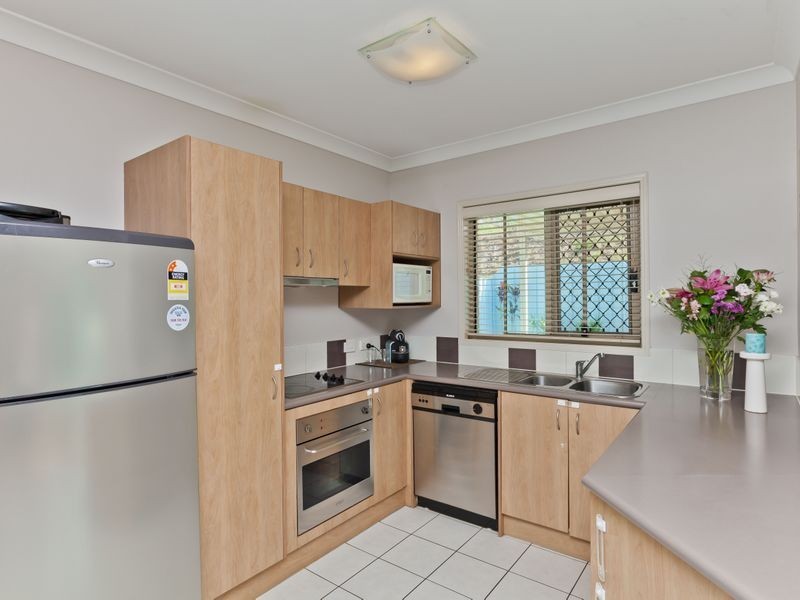 2/14 Pilar Court, Molendinar QLD 4214