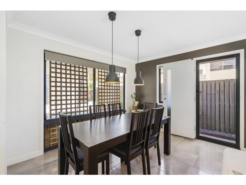 14/22 Careel Close, Helensvale QLD 4212