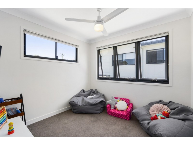 14/22 Careel Close, Helensvale QLD 4212