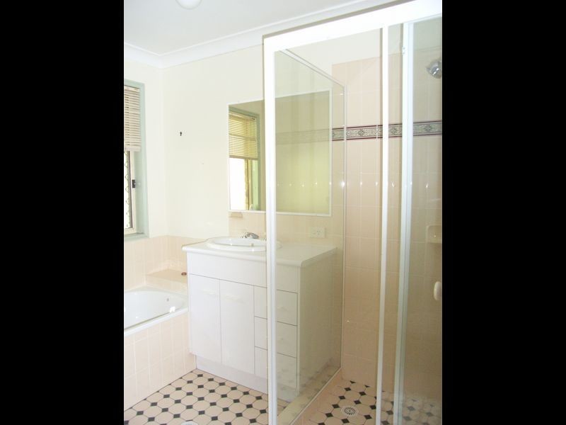 3 Lancaster Court, Nerang QLD 4211