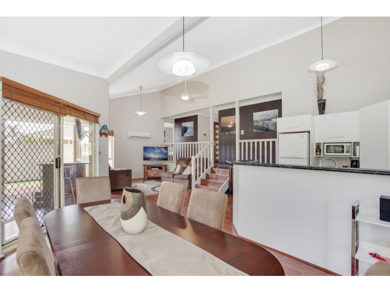 13 Avonbury Court, Carrara QLD 4211