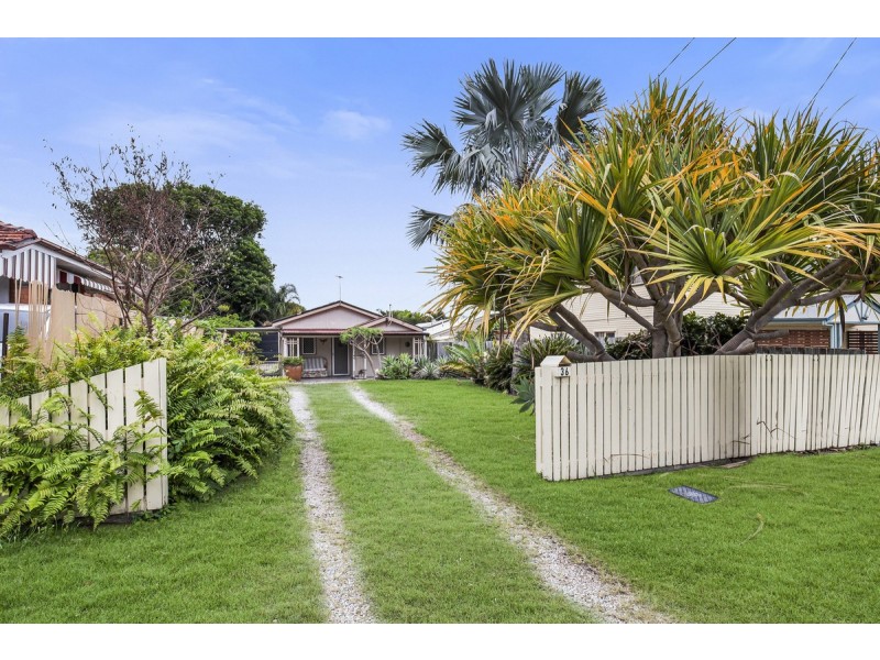 36 Ella Street, Redcliffe QLD 4020
