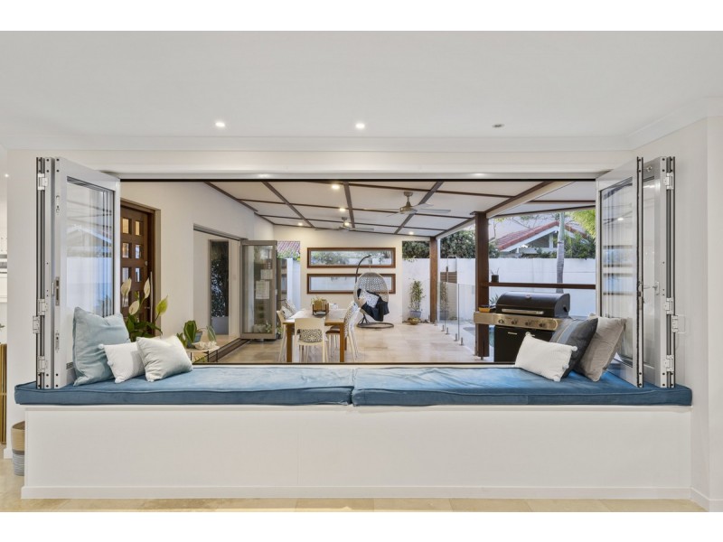 12 Daimler Drive, Bundall QLD 4217