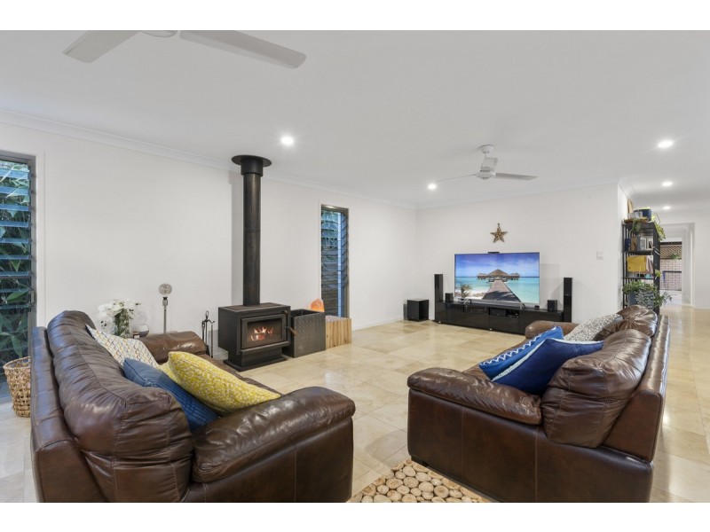 12 Daimler Drive, Bundall QLD 4217