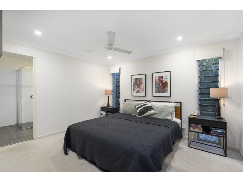 12 Daimler Drive, Bundall QLD 4217
