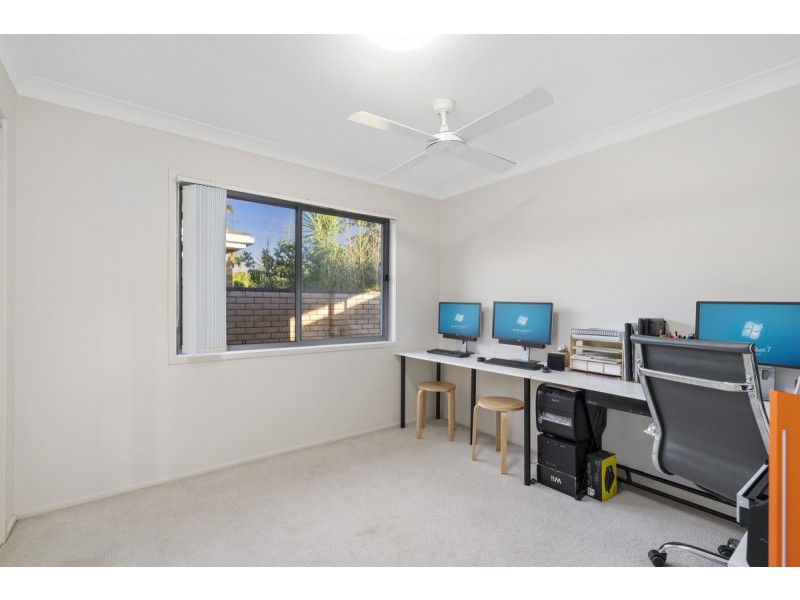 12 Daimler Drive, Bundall QLD 4217