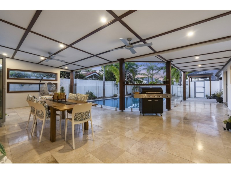 12 Daimler Drive, Bundall QLD 4217