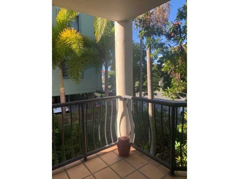 27/16-26 Waverley Street, Southport QLD 4215