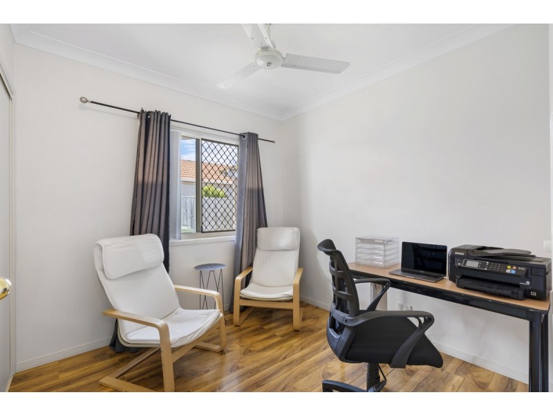 2/21 Hellman Street, Molendinar QLD 4214