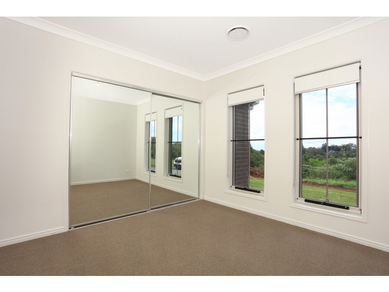 1 Doomben Court, Beechmont QLD 4211
