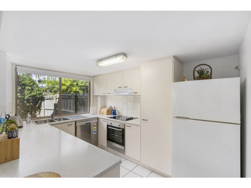 40/643 Pine Ridge Road, Biggera Waters QLD 4216