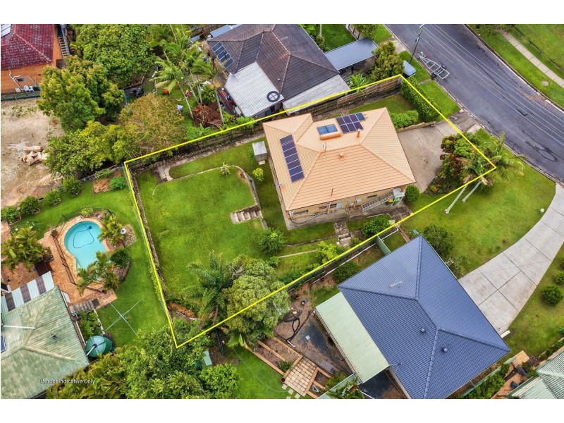 16 Blaxland Avenue, Molendinar QLD 4214
