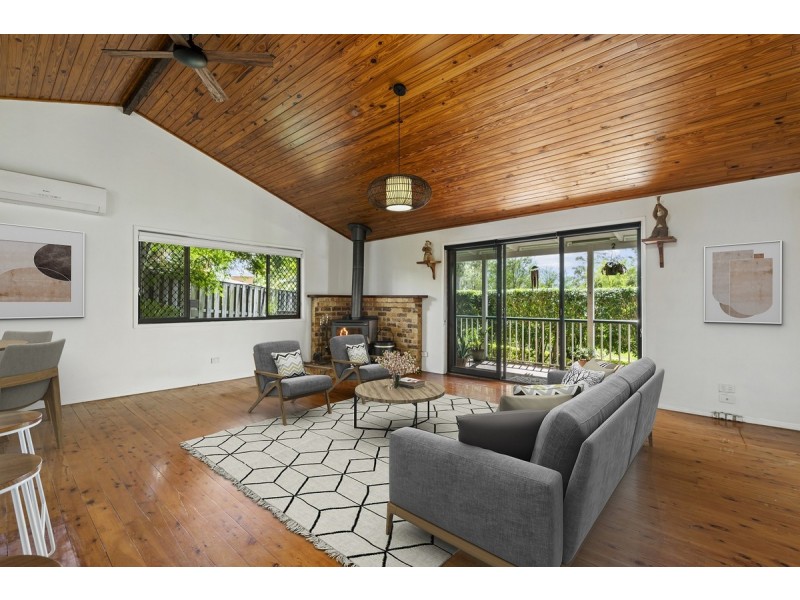 6 Marrantin Court, Carrara QLD 4211