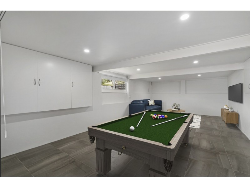 6 Marrantin Court, Carrara QLD 4211