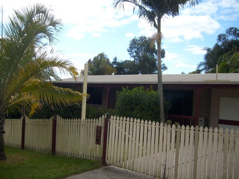 38 Lexington Drive, Worongary QLD 4213