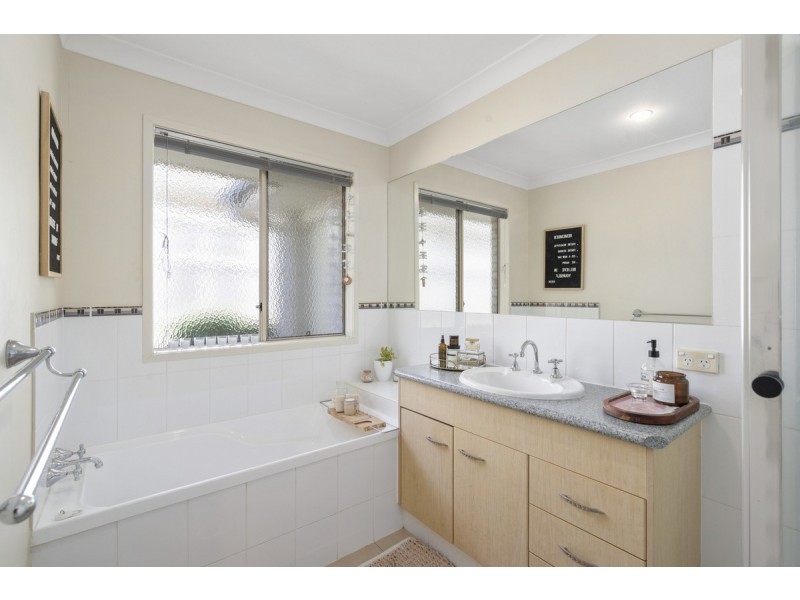 50 Freestone Drive, Upper Coomera QLD 4209