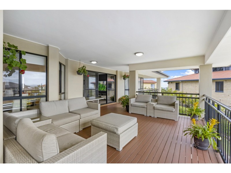 21 Mercure Place, Highland Park QLD 4211