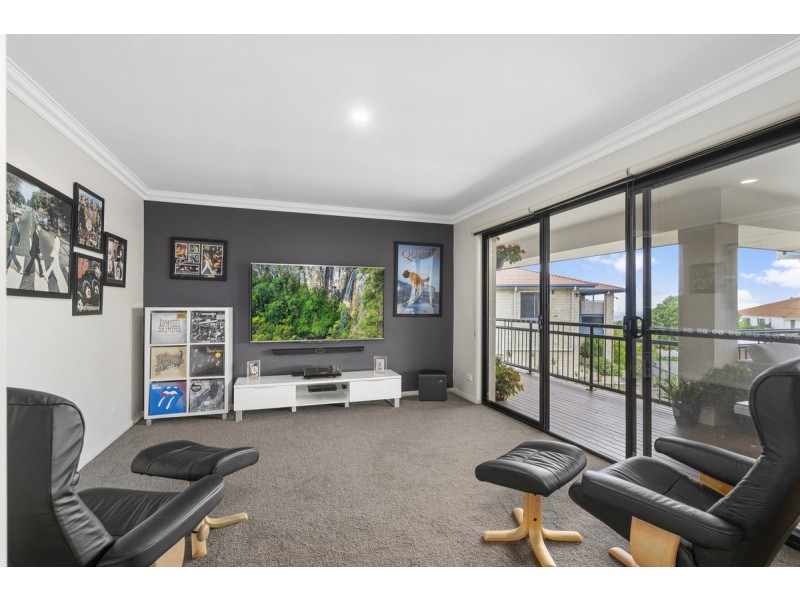 21 Mercure Place, Highland Park QLD 4211