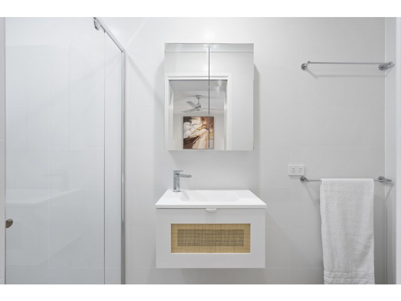 4 Goora Street, Nerang QLD 4211