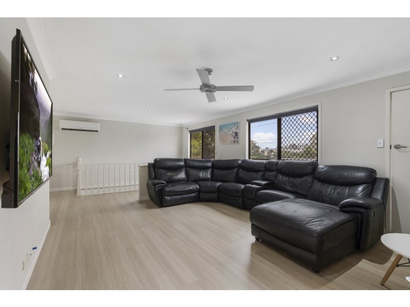 12 Mortensen Road, Nerang QLD 4211