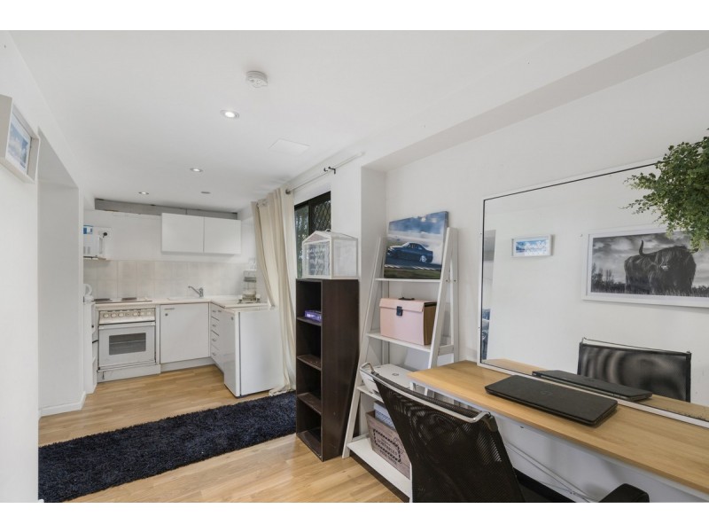 12 Mortensen Road, Nerang QLD 4211