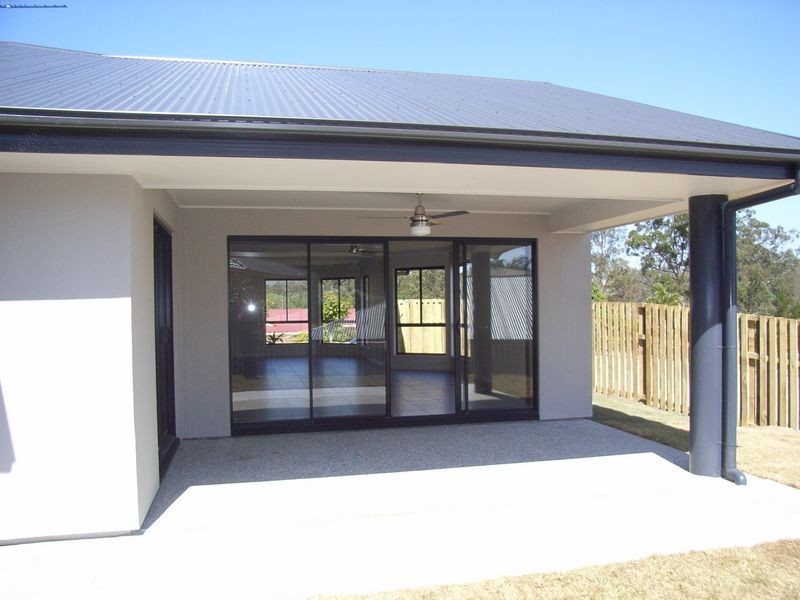 8 Peter Mills Drive, Gilston QLD 4211