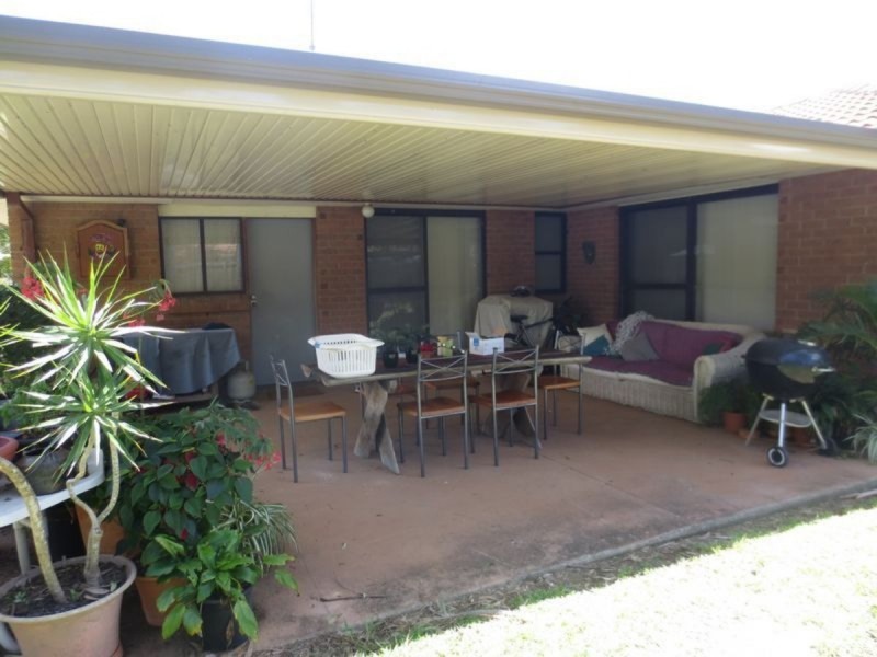 1 Hyde Court, Nerang QLD 4211