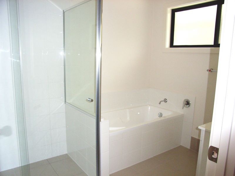 6 Cathmor Court, Oxenford QLD 4210