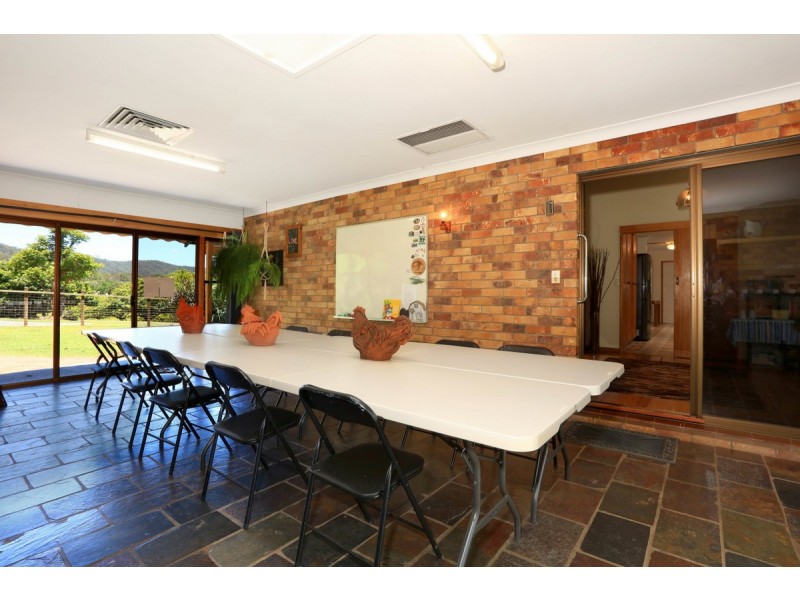 21 Darwalla Road, Mount Nathan QLD 4211