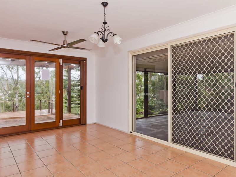 35 Quigan Terrace, Highland Park QLD 4211