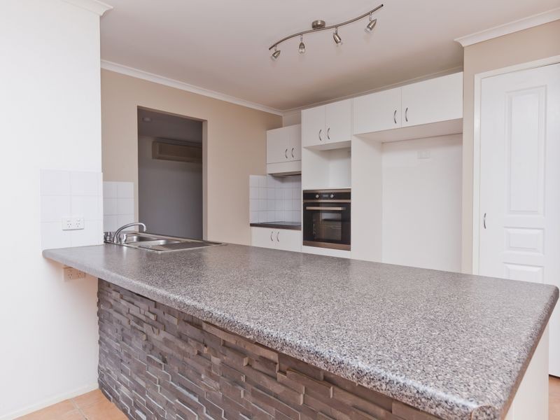 35 Quigan Terrace, Highland Park QLD 4211