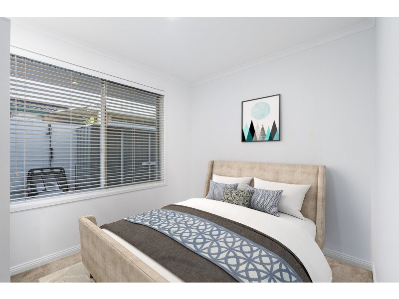 5 St Petersburg Place, Nerang QLD 4211