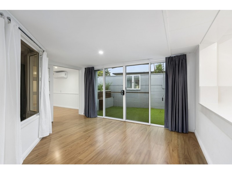 5 St Petersburg Place, Nerang QLD 4211