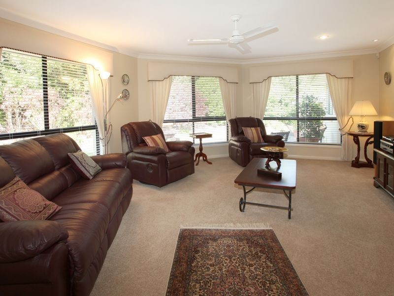 21 Nathanvale Drive, Mount Nathan QLD 4211