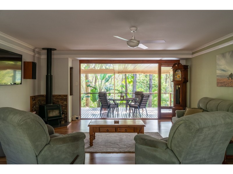 10 Lohmann Court, Canungra QLD 4275