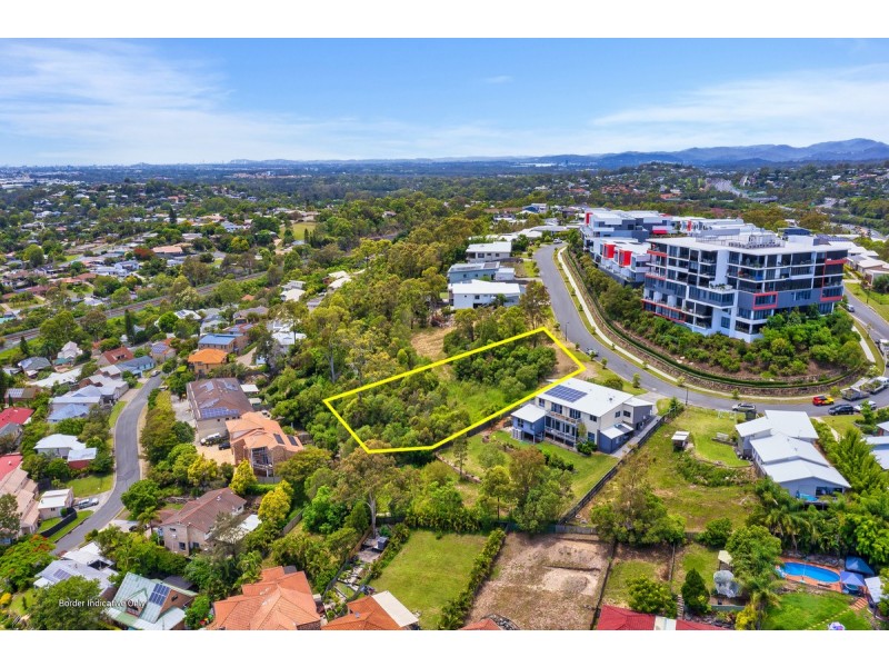 37 John Francis Drive, Carrara QLD 4211