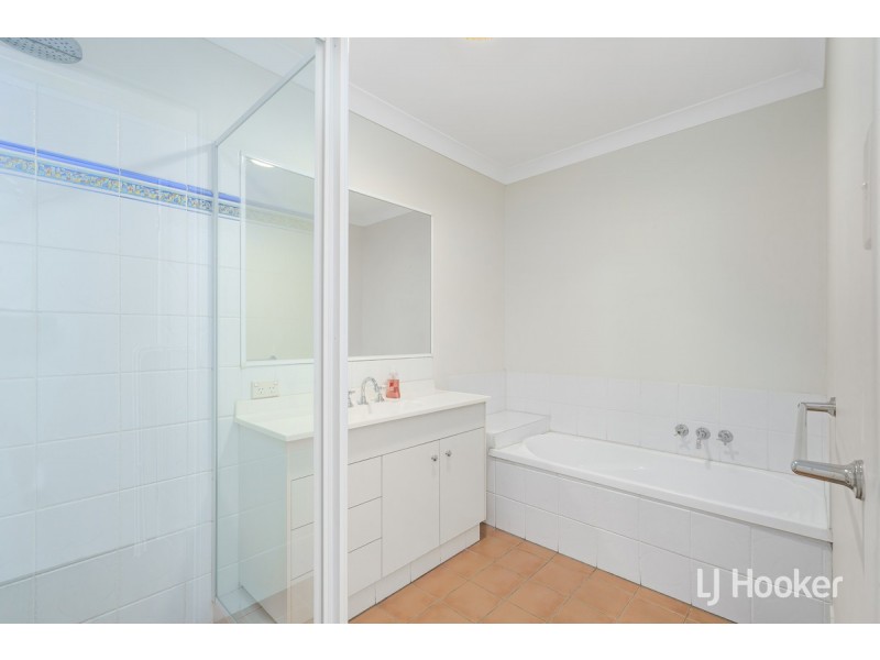 21/2 Concord Circuit, Robina QLD 4226