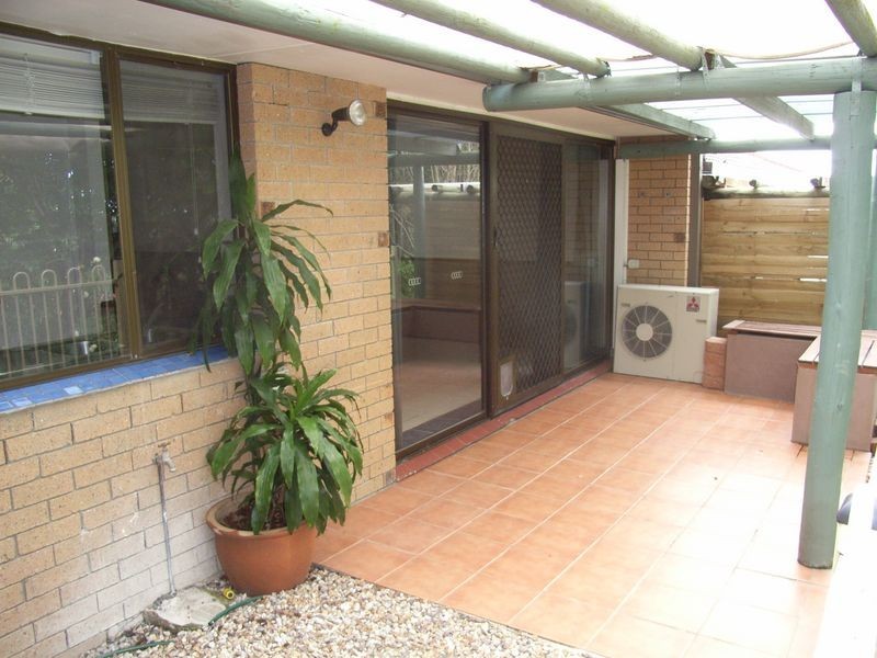 10/5 Balfour Crescent, Highland Park QLD 4211