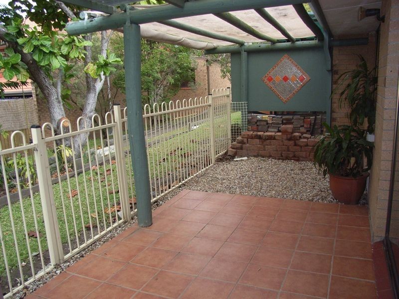 10/5 Balfour Crescent, Highland Park QLD 4211