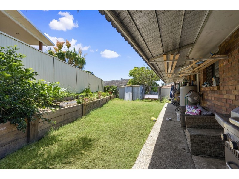 10 Meadow Brook Crescent, Merrimac QLD 4226