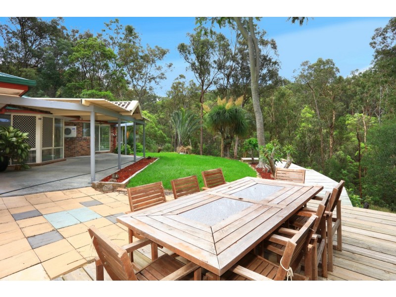138 Henri Robert Drive, Clagiraba QLD 4211