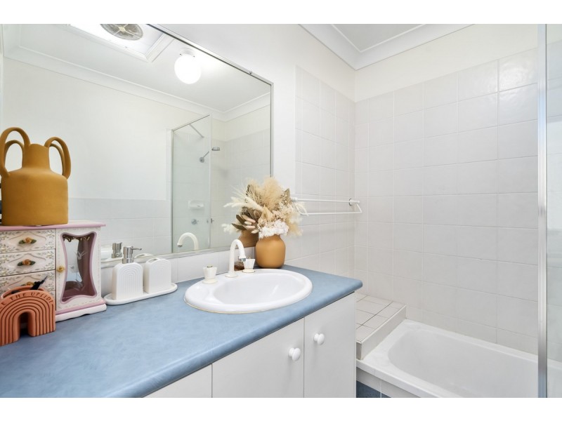 2/16 Martin Street, Nerang QLD 4211